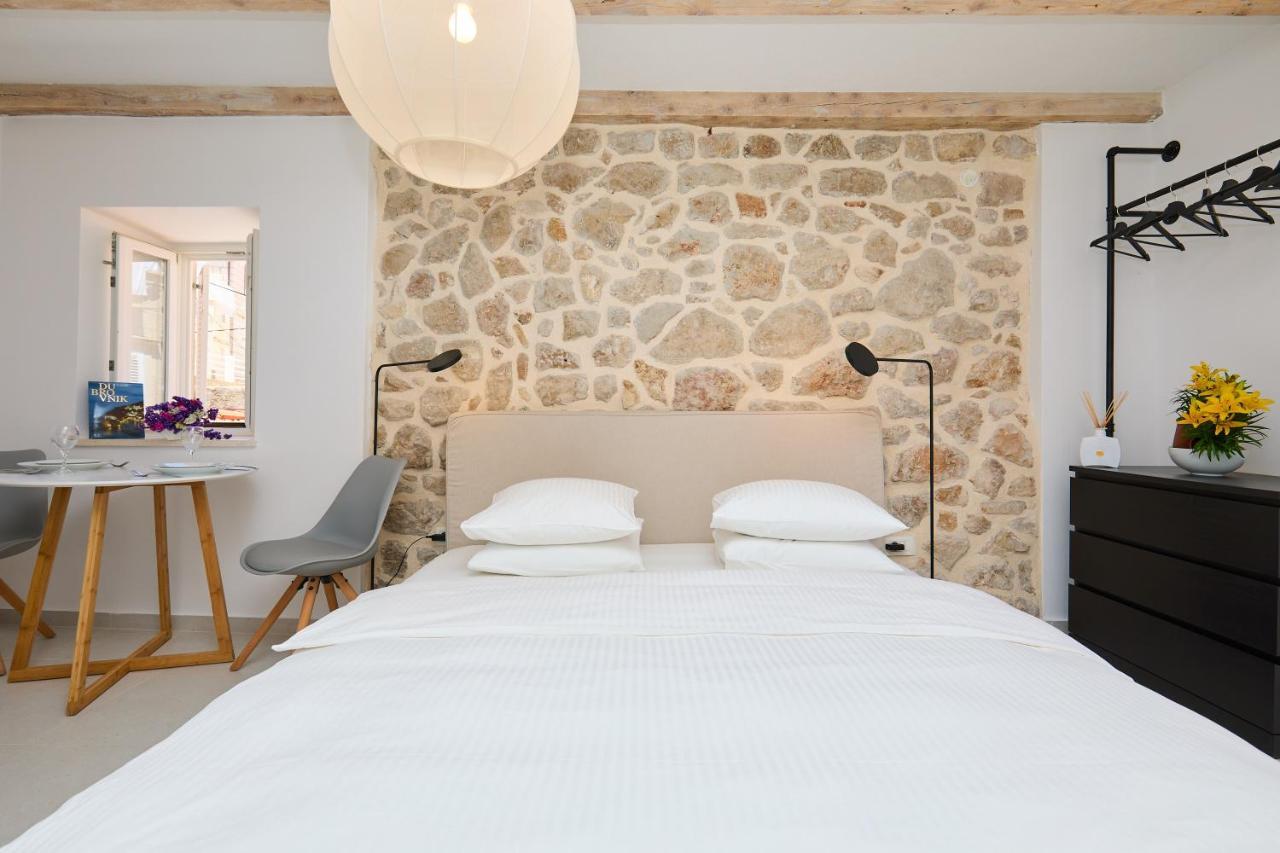 Stone Elegance Ragusa